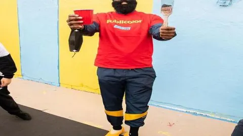 威尔斯得分13+3板，赵继伟9分8断助威，弗格16分，奥利弗11分8板，辽宁队10分领跑